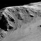 Detalle de los torrentes oscuros sobre la arena que podrían deberse al flujo de agua líquida. Foto: NASA